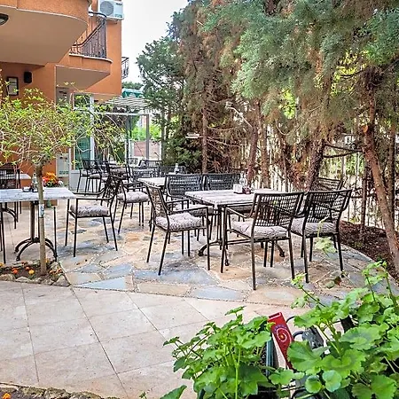 Complex Brigantina 3* Sunny Beach